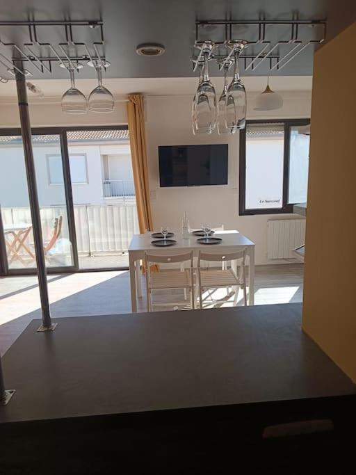 Grand Studio Avec Balcon En Bord De Mer Palavas-les-Flots Buitenkant foto